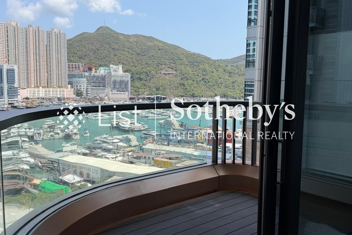 VELE 璟南 | Balcony off Living and Dining Room