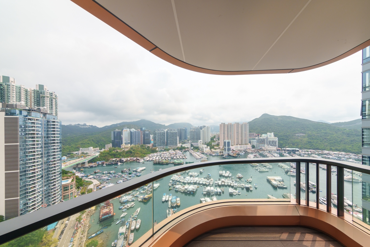 VELE 璟南 | Balcony off Living Room
