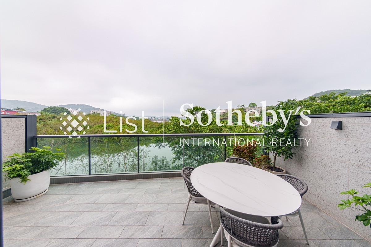 Whitesand Cove Whitesand Cove | Private Terrace off Living Room