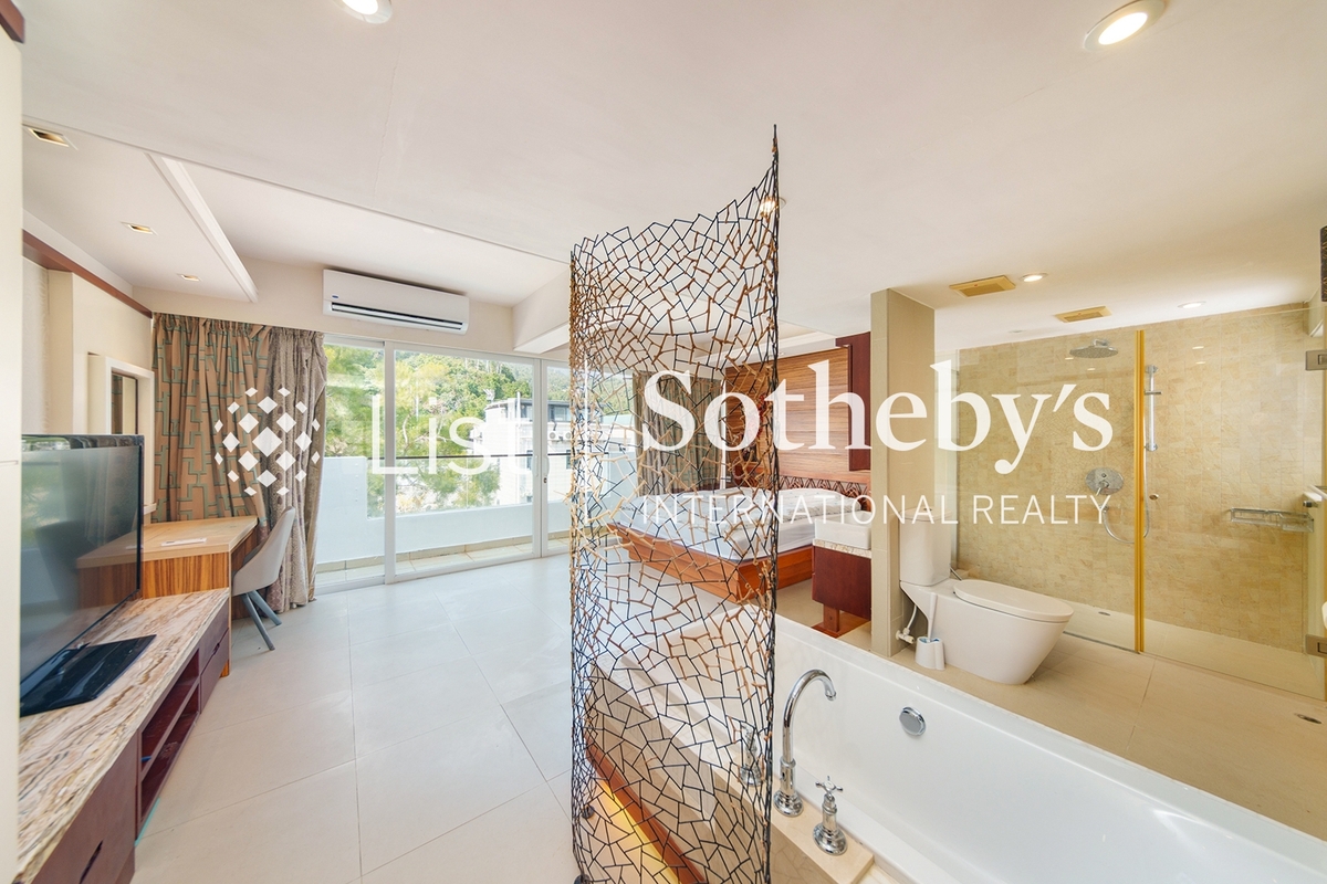 Marina Cove 匡湖居 | Master Bedroom