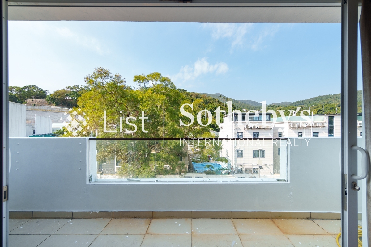 Marina Cove 匡湖居 | Private Balcony