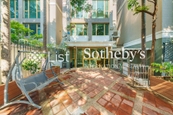 La Salle Place 丽珊园 | Private Garden off Living Room