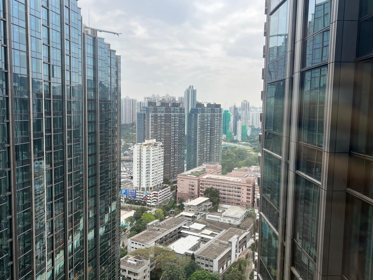 The Southside Phase 2 Blue Coast 港島南岸 2期 Blue Coast | View from Living and Dining Room