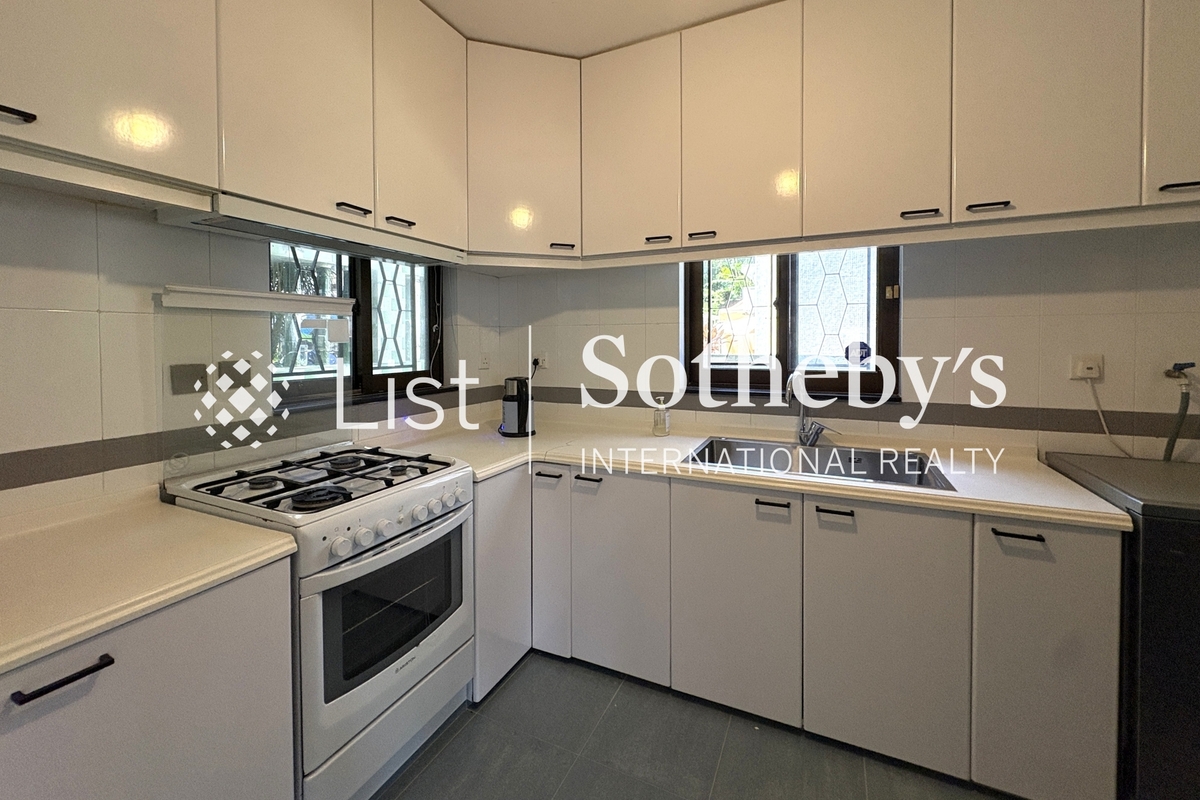 Sheung Sze Wan 相思灣 | Kitchen
