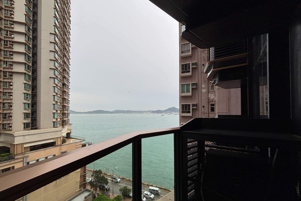 Kennedy Bay 海嵎 | Balcony off Living Room