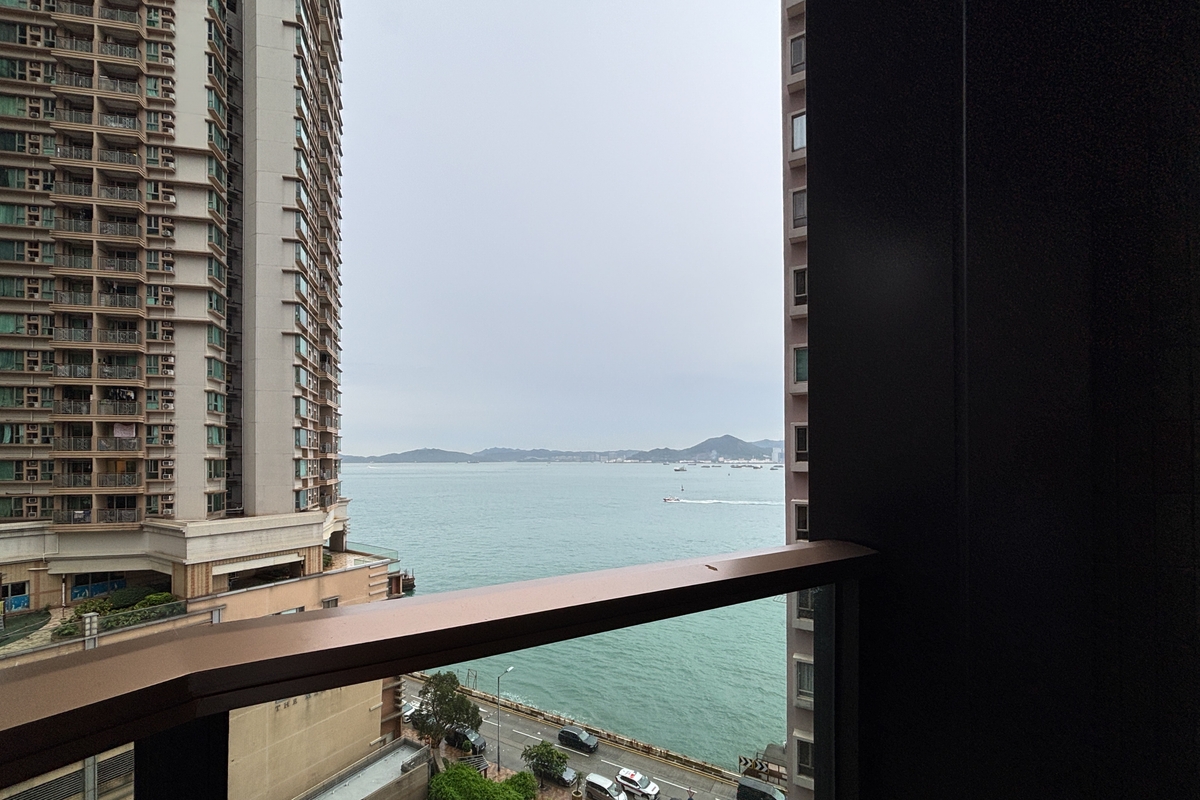 Kennedy Bay 海嵎 | Balcony off Living Room