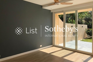 Discovery Bay Phase 1 - Beach Village Seabee Lane 愉景灣 1期 碧濤海蜂徑 | 