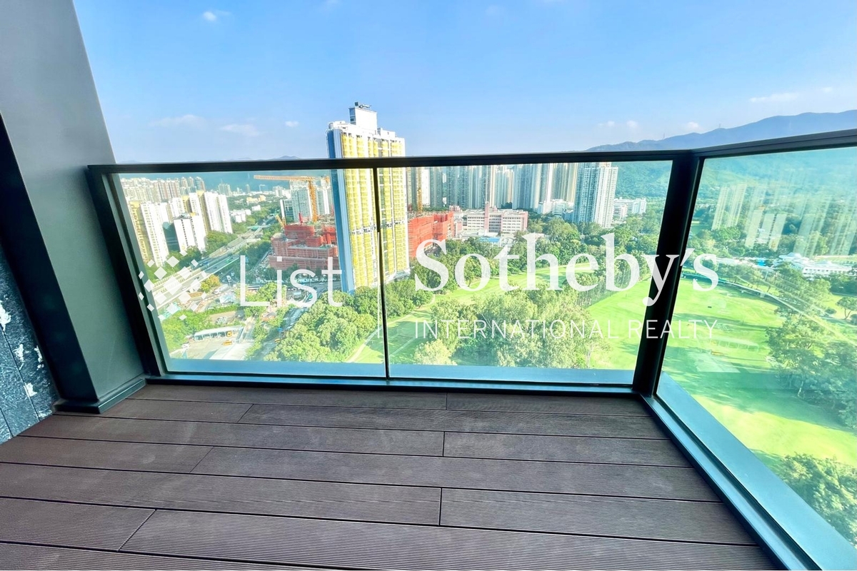 Eden Manor 高尔夫‧御苑 | Balcony off Second En-suite Bedroom