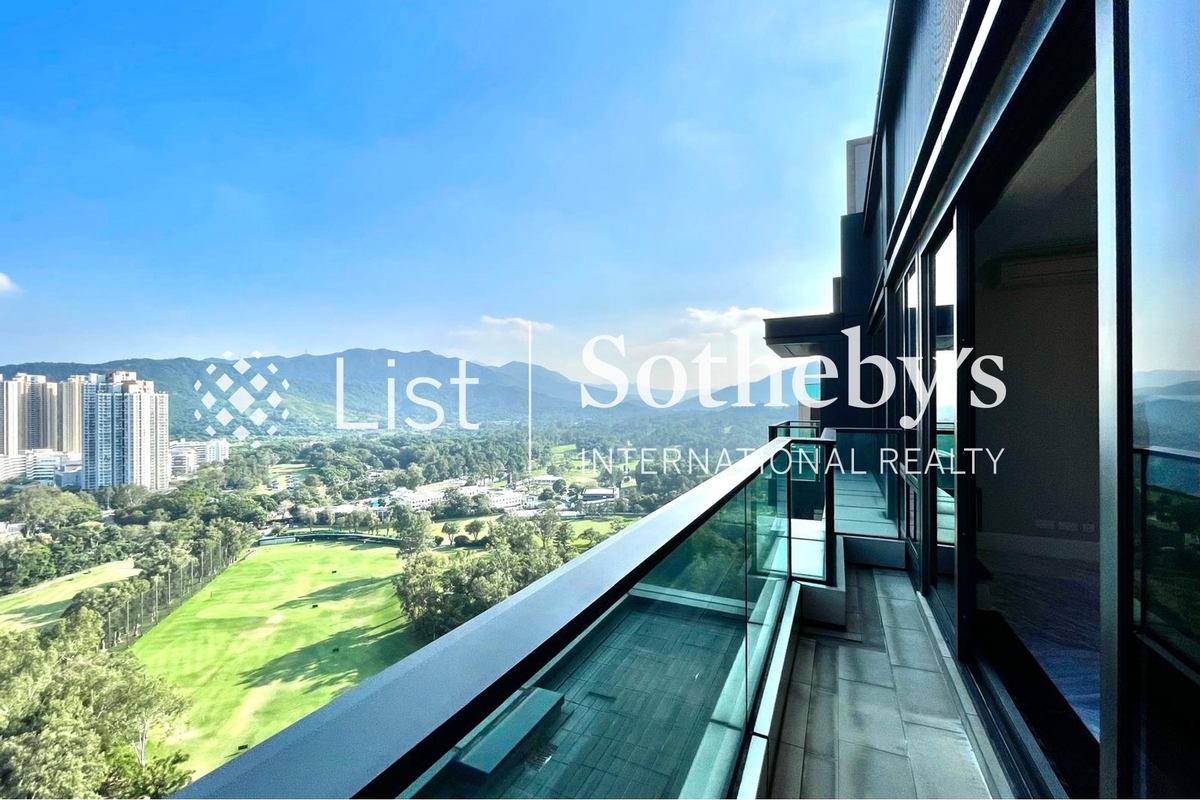 Eden Manor 高尔夫‧御苑 | Balcony off Living Room