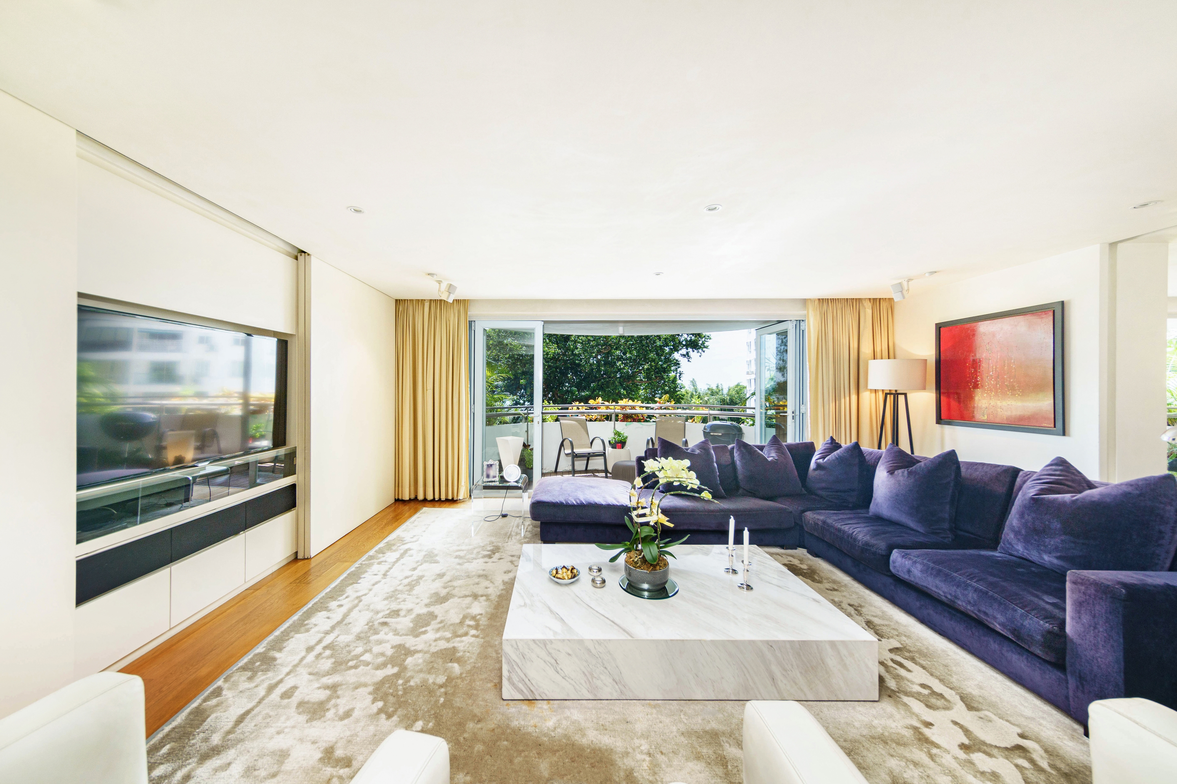 Sole Agent Greenery Garden 